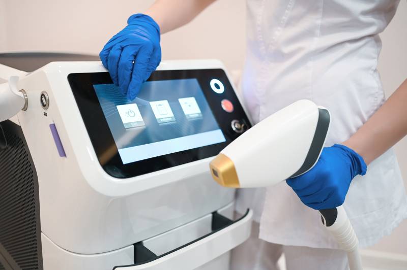 Épilation laser définitive indolore et discrète des auréoles des seins adapté aux peaux sensibles à Tomblaine Nancy